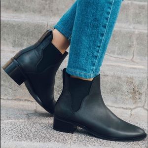 Soludos Marfa boots